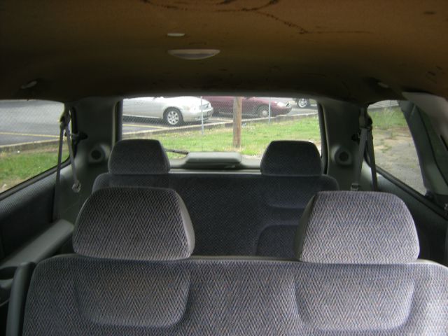 1996 Plymouth Grand Voyager Unknown
