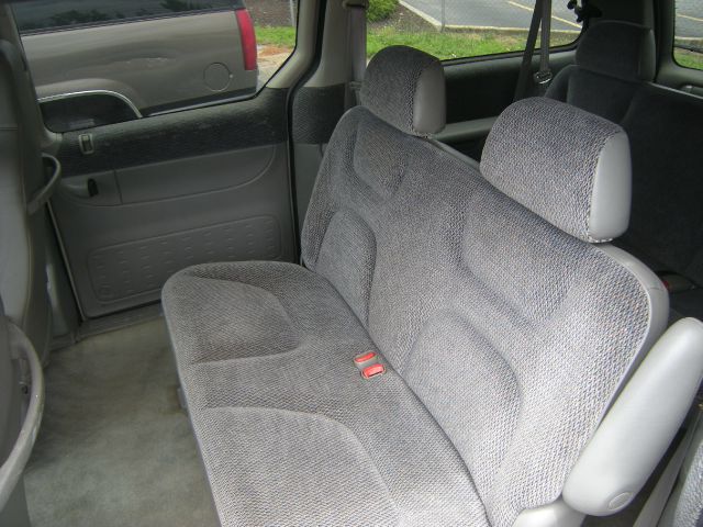 1996 Plymouth Grand Voyager Unknown