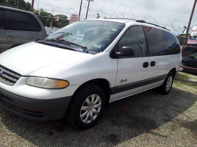 1997 Plymouth Grand Voyager Lariat 4D Crew Cab Truck
