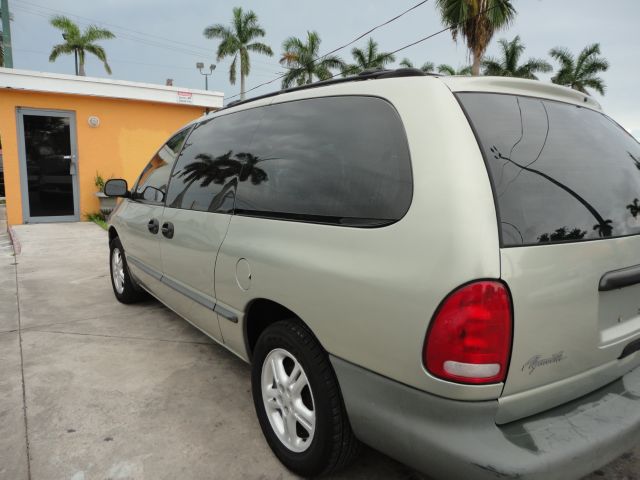 1999 Plymouth Grand Voyager Unknown