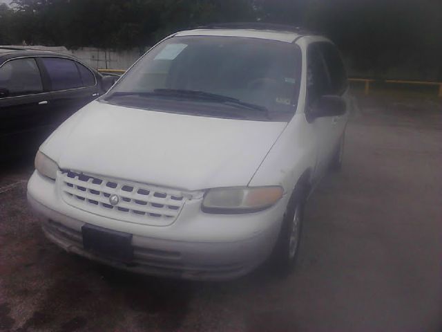 1999 Plymouth Grand Voyager Unknown