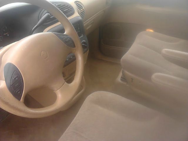 1999 Plymouth Grand Voyager Unknown