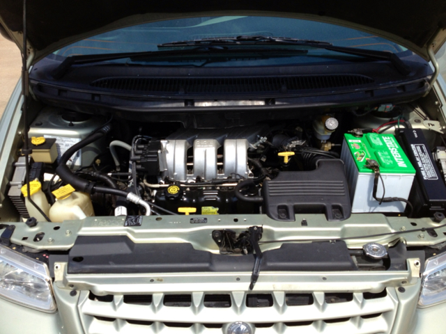 1999 Plymouth Grand Voyager SE