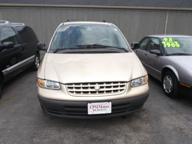 1999 Plymouth Grand Voyager LX 30 CITY 40 HWY MPG 1 Owner