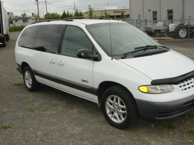 1999 Plymouth Grand Voyager Unknown