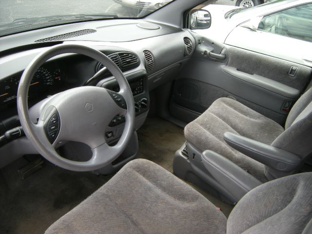 1999 Plymouth Grand Voyager Unknown