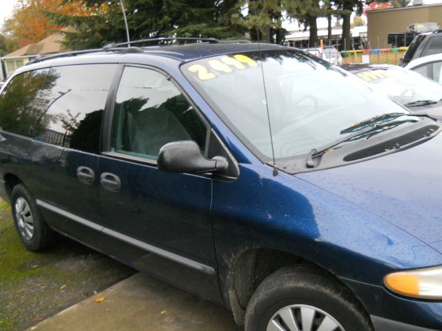 2000 Plymouth Grand Voyager Unknown