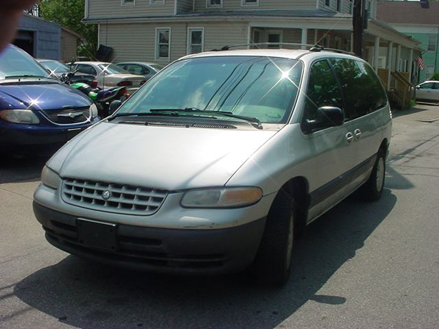 2000 Plymouth Grand Voyager Unknown