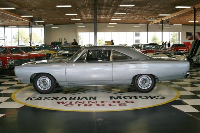 1968 Plymouth ROAD RUNNER SR5 Double Cab TRD 4x2