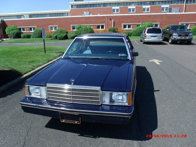 1983 Plymouth Reliant Base