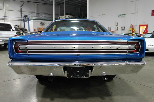 1968 Plymouth ROAD RUNNER DX 4x4