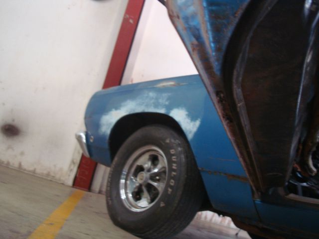 1968 Plymouth ROAD RUNNER Custom 2WD Sedan