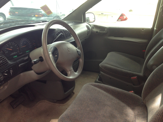 1996 Plymouth Unspecified SE