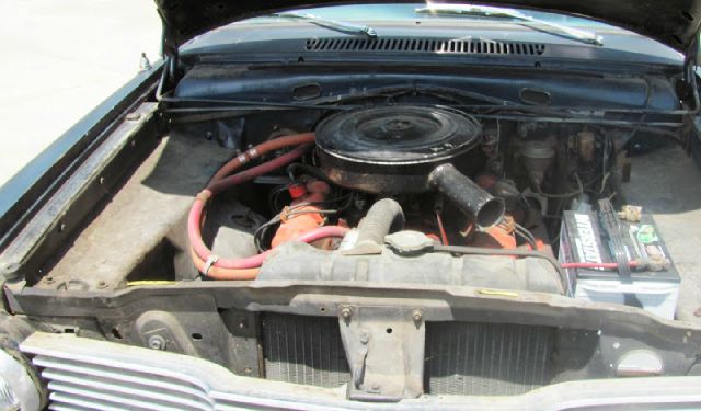 1964 Plymouth Valiant 4.2L Quattro LWB AUTO