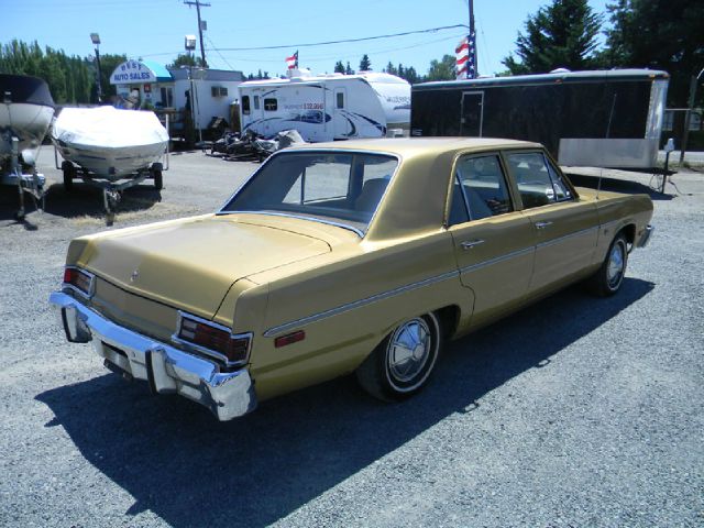 1975 Plymouth Valiant Unknown