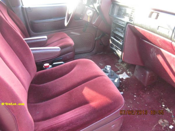 1991 Plymouth Voyager Base