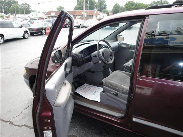 1998 Plymouth Voyager Unknown