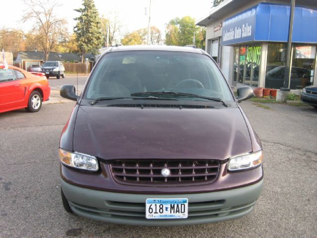 1999 Plymouth Voyager Speed 3