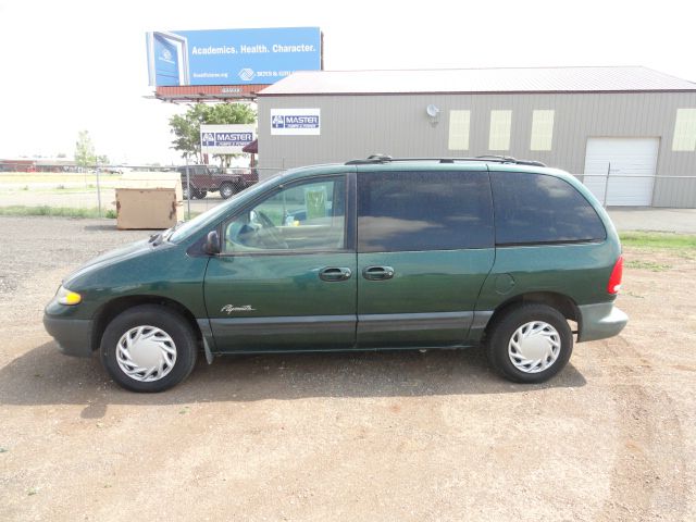 1999 Plymouth Voyager SE