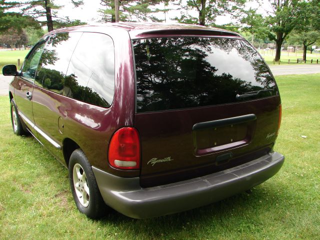 1999 Plymouth Voyager Elk Conversion Van