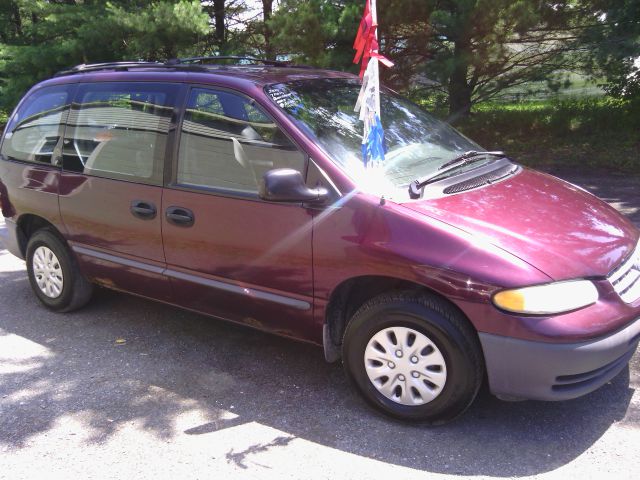 2000 Plymouth Voyager Base