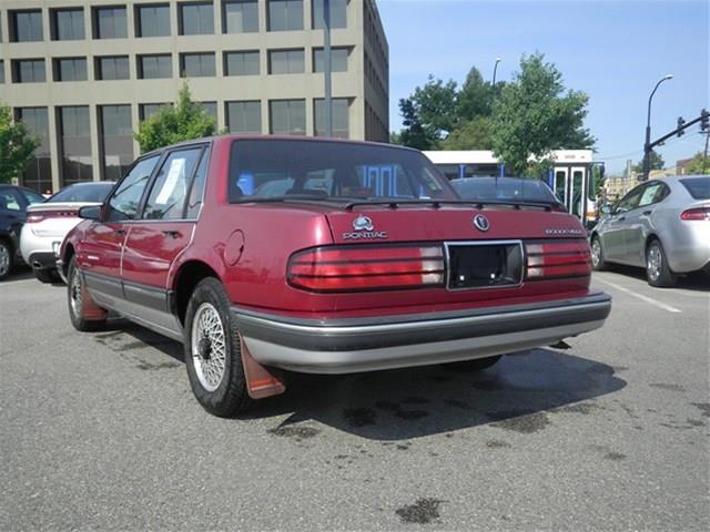 1989 Pontiac Bonneville X