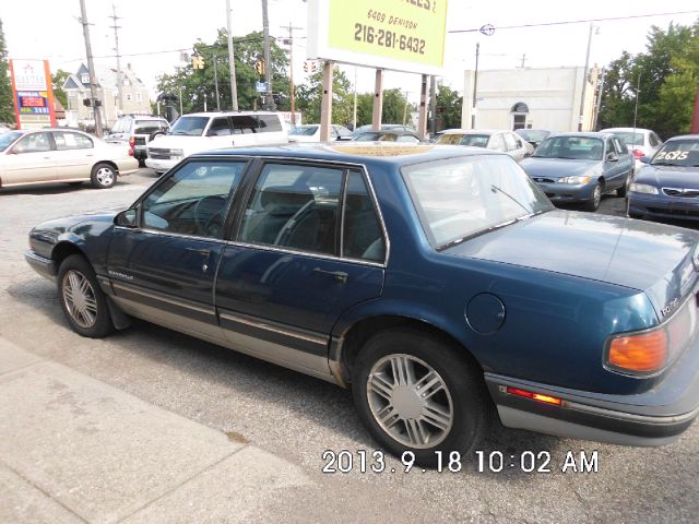 1991 Pontiac Bonneville X