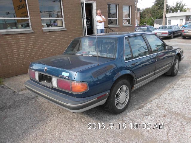 1991 Pontiac Bonneville X