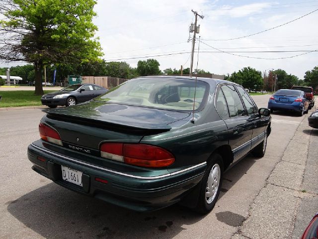 1994 Pontiac Bonneville SE
