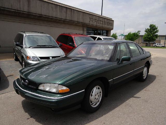 1994 Pontiac Bonneville SE