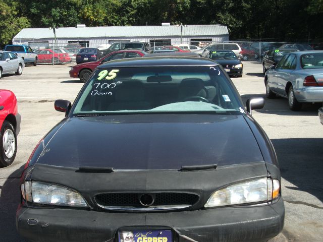 1995 Pontiac Bonneville SE