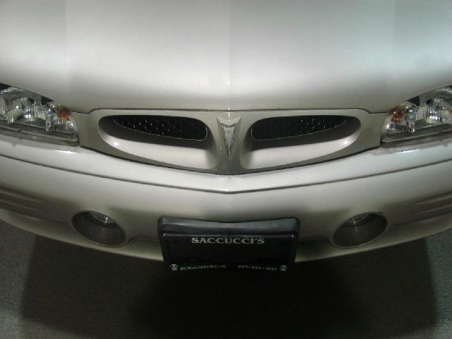 1996 Pontiac Bonneville 4DR Limited AWD