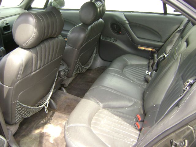 1997 Pontiac Bonneville SE