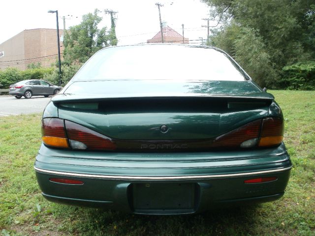 1997 Pontiac Bonneville SE