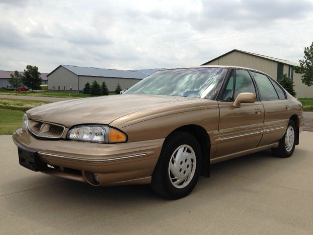 1998 Pontiac Bonneville SE