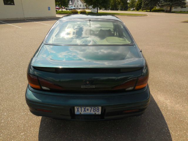 1998 Pontiac Bonneville 4DR Limited AWD