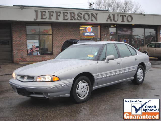 1998 Pontiac Bonneville SE