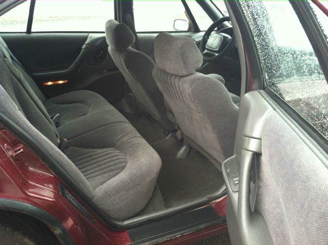 1998 Pontiac Bonneville SE