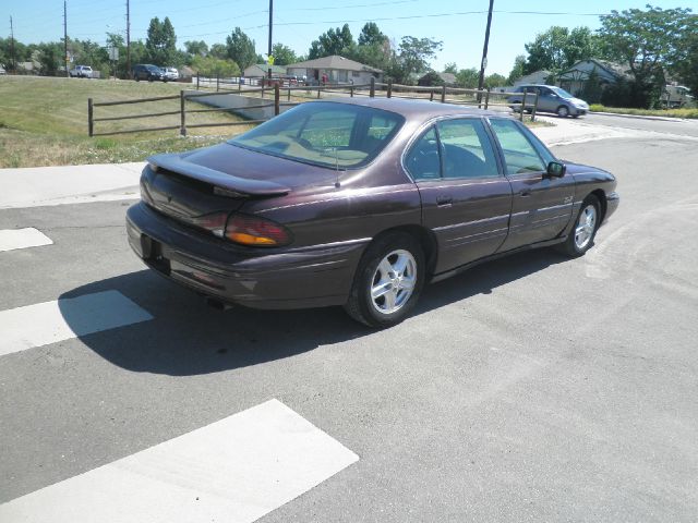 1998 Pontiac Bonneville SE