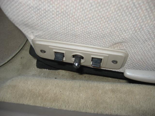 1999 Pontiac Bonneville Unknown