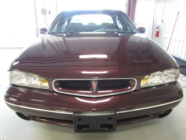 1999 Pontiac Bonneville SE