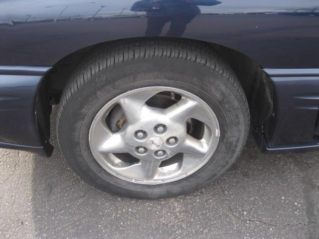 1999 Pontiac Bonneville 4DR Limited AWD