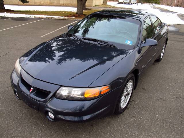 2000 Pontiac Bonneville 45