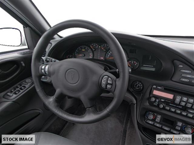 2000 Pontiac Bonneville 4DR Limited AWD