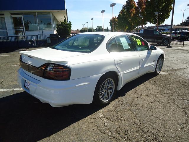 2000 Pontiac Bonneville 45