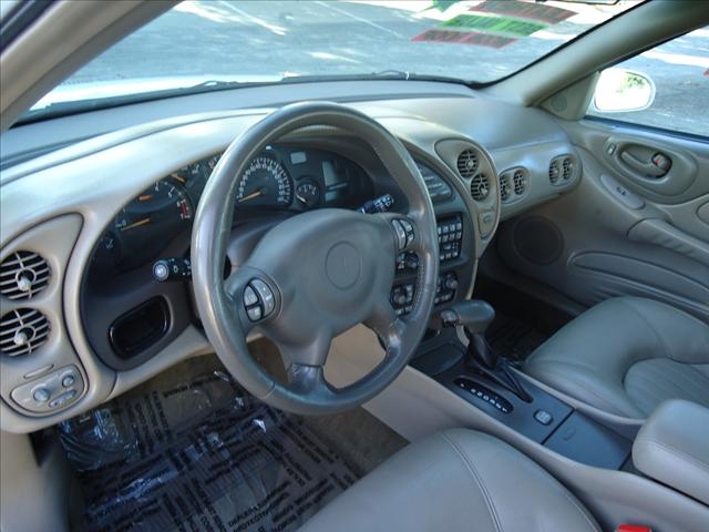 2000 Pontiac Bonneville 45