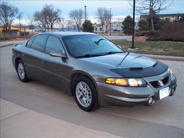2000 Pontiac Bonneville 4DR Limited AWD