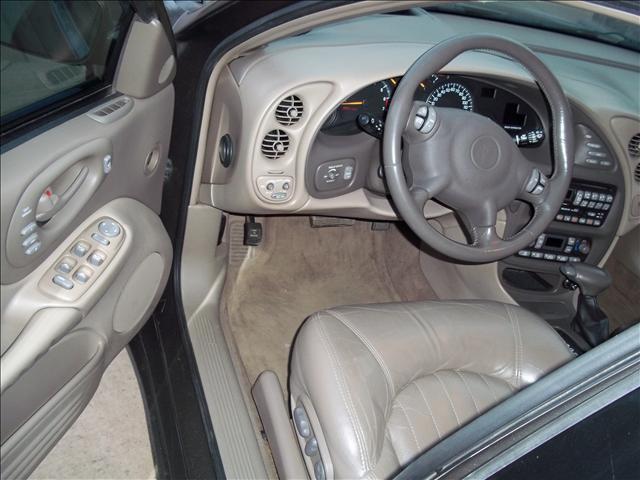 2000 Pontiac Bonneville 4DR Limited AWD