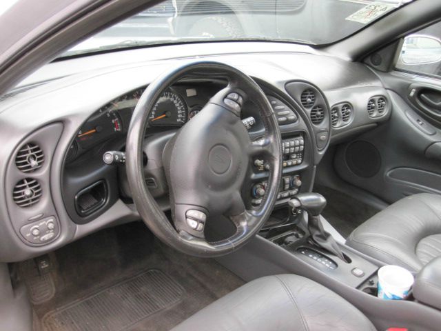 2000 Pontiac Bonneville 45