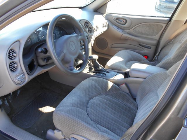 2000 Pontiac Bonneville SE